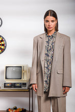 Load image into Gallery viewer, KNIGHT BLAZER BEIGE