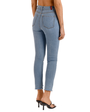 Load image into Gallery viewer, Kate light Cropped