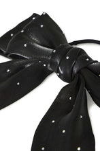 Load image into Gallery viewer, IABELA SCRUNCHIE