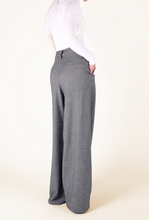 Load image into Gallery viewer, ANDREA GREY