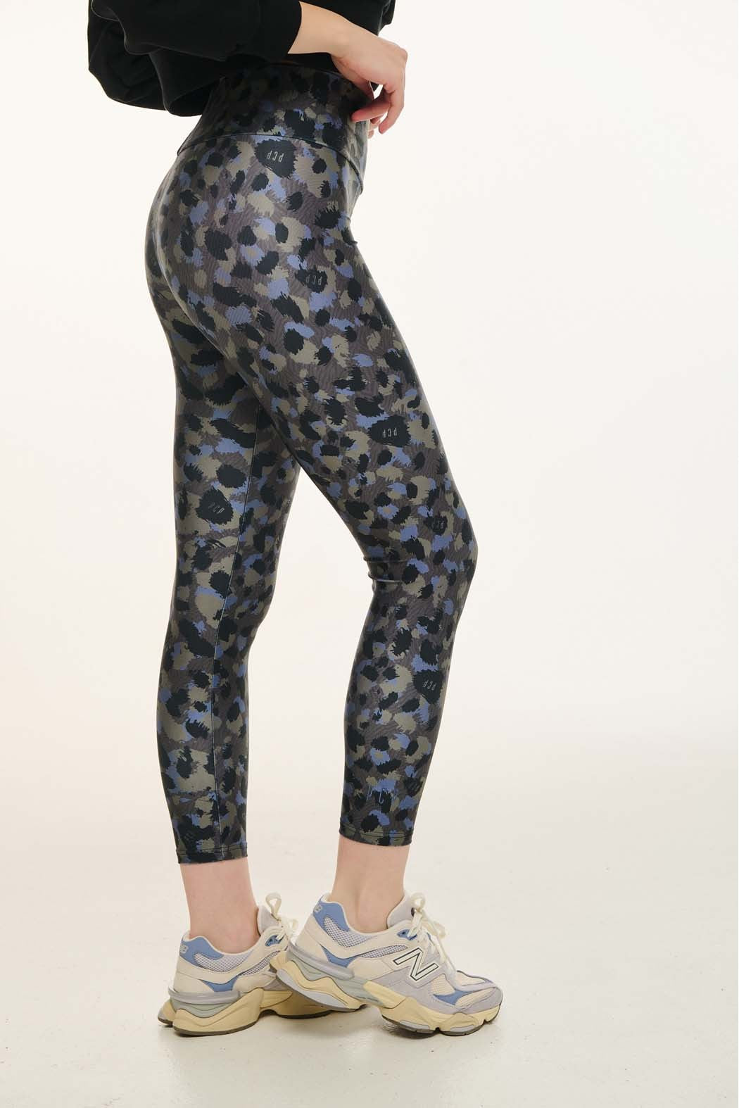 WOMAN PRINTED HIGH-WAISTED LEGGINGS - LEOPARD