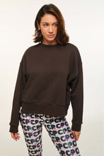 Load image into Gallery viewer, WOMAN CREWNECK WITH EMBROIDERY -TOMMY BASIC-BROWN