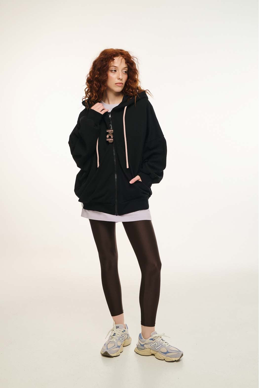 WOMAN ZIP HOODIE WITH EMBROIDERY - SUZANA-BLACK