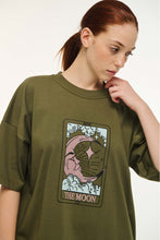 Load image into Gallery viewer, WOMAN SHORT SLEEVE T-SHIRT WITH EMBOIDERY AND SILK PRINT – THE MOON -OLIVE