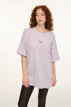 Load image into Gallery viewer, WOMAN SHORT SLEEVE T-SHIRT WITH EMBROIDERY - MISTAKES