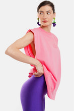Load image into Gallery viewer, SLEEVLESS T-SHIRT WITH EMBOSSED PATTERN - BUBBLE -SALMON