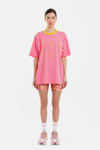 Load image into Gallery viewer, SHORT SLEEVE T-SHIRT WITH SILK PRINT - LEOPARD -SALMON