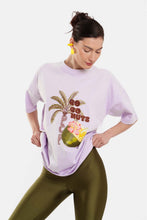 Load image into Gallery viewer, WOMAN SHORT SLEEVE T-SHIRT WITH EMBROIDERY AND TRANSFER PRINT - COCONUTS