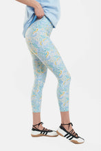 Load image into Gallery viewer, WOMAN PRINTED HIGH-WAISTED LEGGINGS 7/8 - BANDANA -LIGHT BLUE