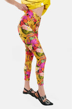 Load image into Gallery viewer, PRINTED HIGH-WAISTED LEGGINGS 7/8 - TROPICANA