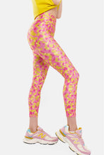 Load image into Gallery viewer, PRINTED HIGH-WAISTED LEGGINGS 7/8 - ANIMAL - LIME