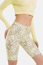 Load image into Gallery viewer, WOMAN BIKER LEGGINGS - BANDANA - YELLOW