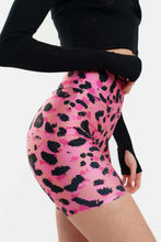 Load image into Gallery viewer, WOMAN CROP TOP WITH POINTELLE - ELODY- BLACK