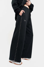Load image into Gallery viewer, WOMAN PANTS WITH STUDS – STUD