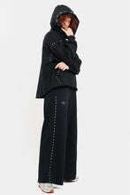 Load image into Gallery viewer, WOMAN PANTS WITH STUDS – STUD