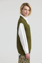 Load image into Gallery viewer, LARSSON Relaxed fit cable-knit sweater vest with deep V-neckline
