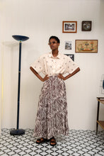 Load image into Gallery viewer, PEPPER POT SKIRT