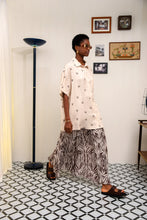 Load image into Gallery viewer, PEPPER POT SKIRT