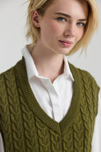 Load image into Gallery viewer, LARSSON Relaxed fit cable-knit sweater vest with deep V-neckline