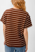 Load image into Gallery viewer, VACAY T-SHIRT BROWN