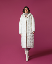 Load image into Gallery viewer, 24.06.104 PUFFER COAT