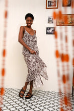 Load image into Gallery viewer, PEPPER POT DRESS