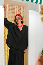 Load image into Gallery viewer, SOURSOP SHIRT BLACK
