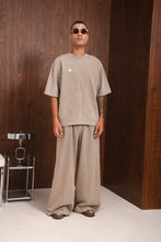 Load image into Gallery viewer, UNIQUE T-SHIRT BEIGE