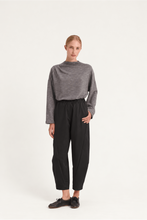 Load image into Gallery viewer, CASS High-waisted relaxed-fit trousers