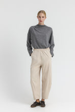 Load image into Gallery viewer, CASS High-waisted relaxed-fit trousers
