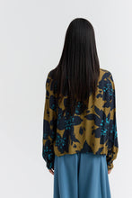 Load image into Gallery viewer, ANISA Oversized floral shirt with dropped shoulders