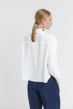 Load image into Gallery viewer, TEEGAN Relaxed modal shirt with dropped shoulders