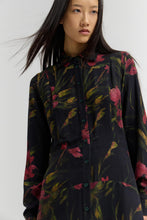 Load image into Gallery viewer, DIANE Ankle-length floral shirt-dress with fitted bodice and pleated flared skirt