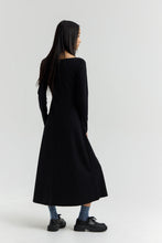 Load image into Gallery viewer, COMER Ankle-length fit-and-flare dress with diagonal contrast band