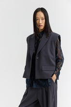 Load image into Gallery viewer, ADRIANNA Sleeveless structured tailored jacket with notch lapels