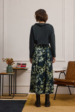 Load image into Gallery viewer, PIKE