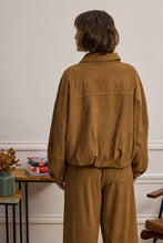 Load image into Gallery viewer, Clive