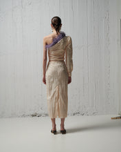 Load image into Gallery viewer, ONE SHOULDER TOP WITH FEATHERS (IVORY)